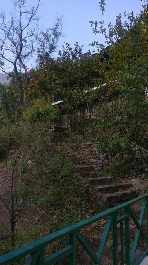 Neemrana'S Glasshouse On The Ganges Rishīkesh Exterior foto